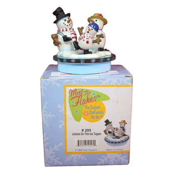 Meet the Flakes Y205 Juniors on Thin Ice Candle Topper with box 2002 - Picture 2 of 8